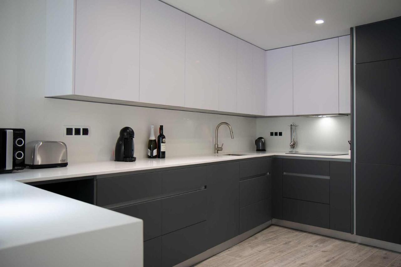 Apartamentos Vacacional En Plaza De Espana Nerja Eksteriør billede