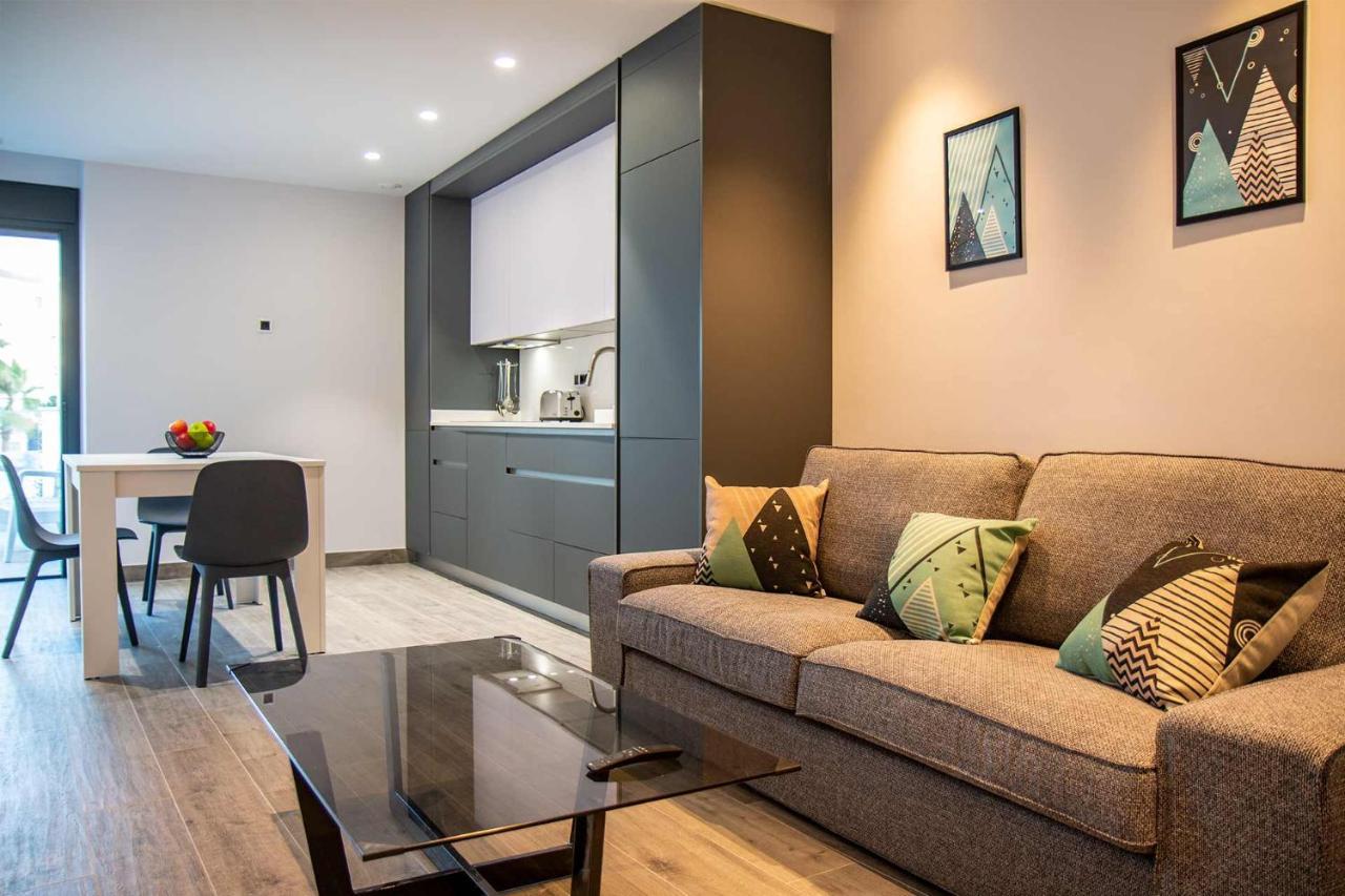 Apartamentos Vacacional En Plaza De Espana Nerja Eksteriør billede