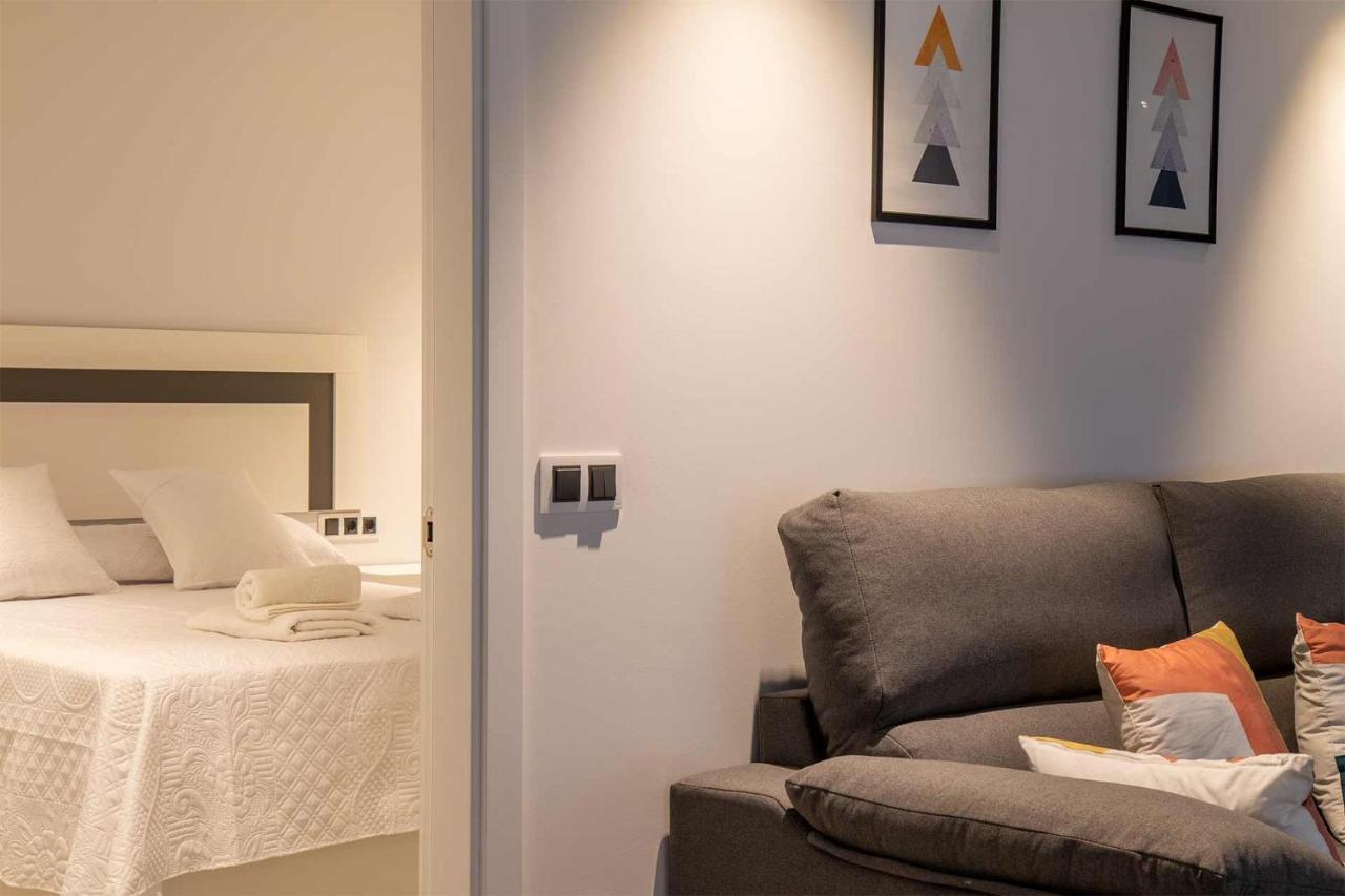 Apartamentos Vacacional En Plaza De Espana Nerja Eksteriør billede