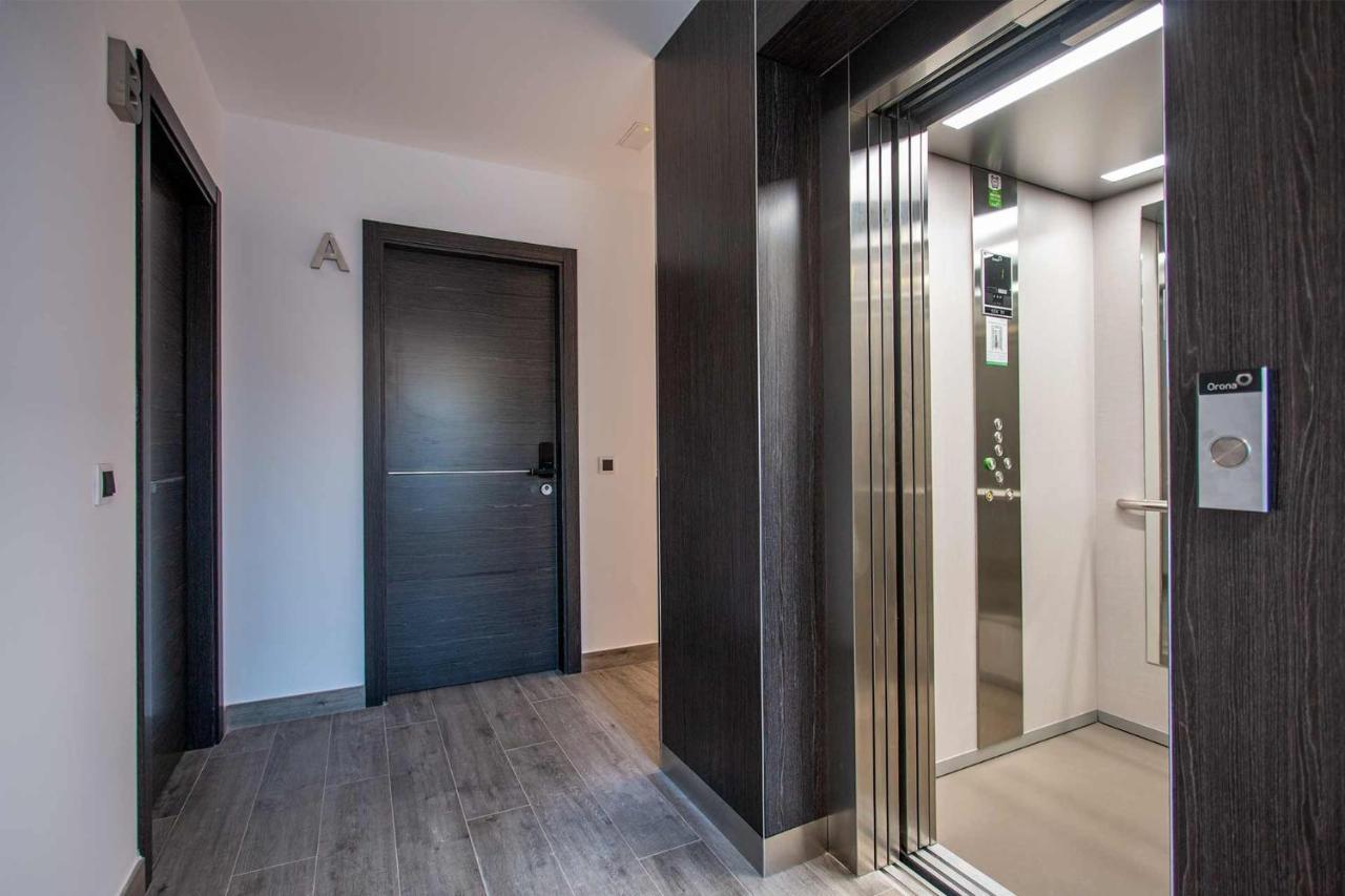 Apartamentos Vacacional En Plaza De Espana Nerja Eksteriør billede