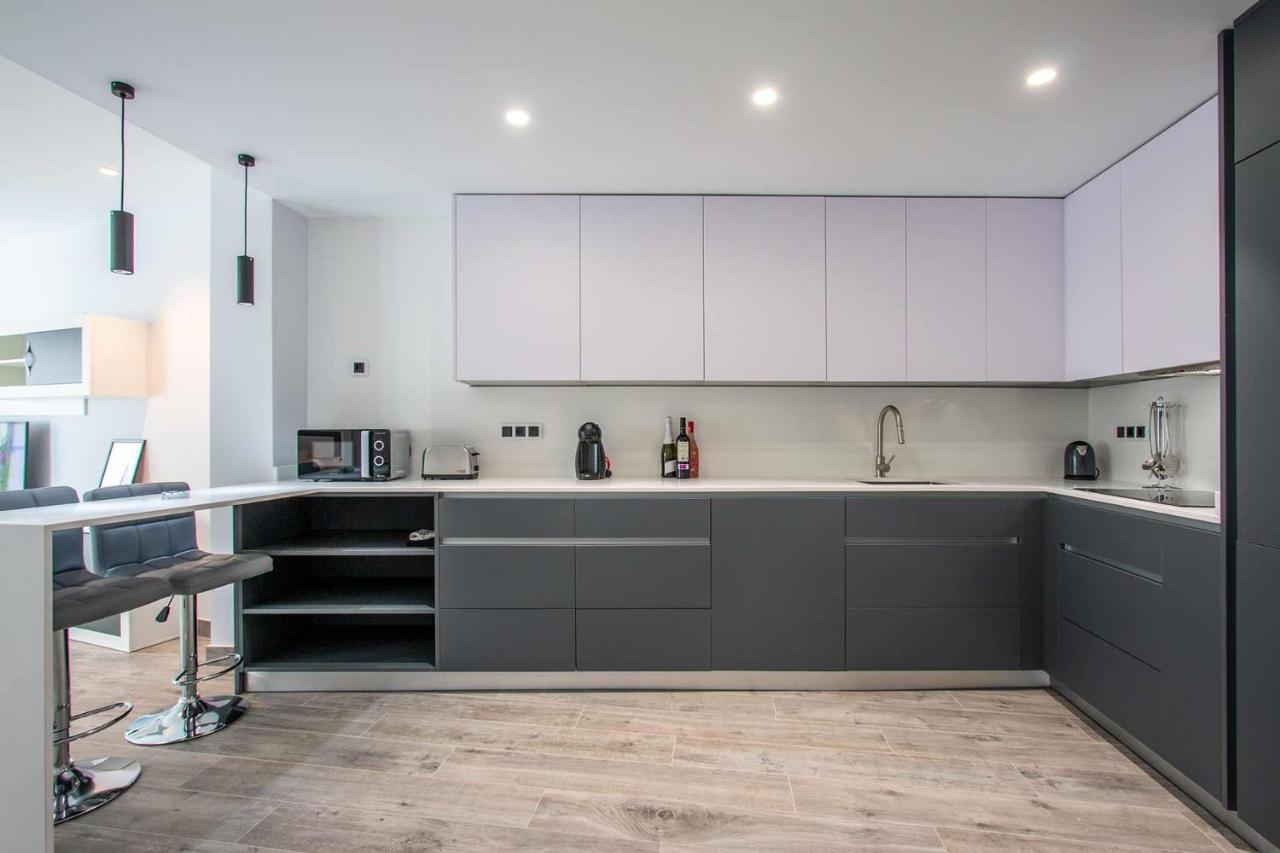 Apartamentos Vacacional En Plaza De Espana Nerja Eksteriør billede