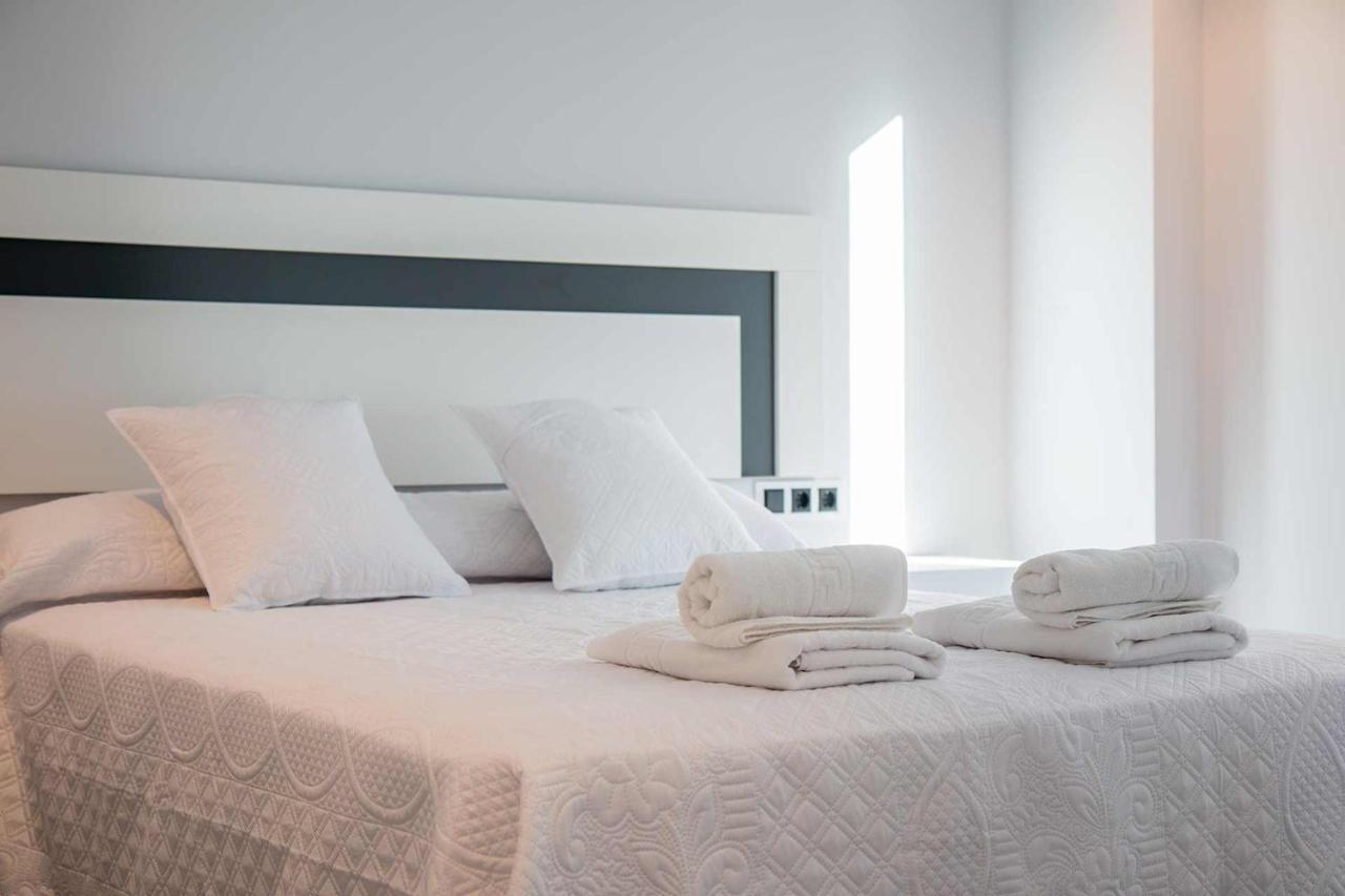 Apartamentos Vacacional En Plaza De Espana Nerja Eksteriør billede