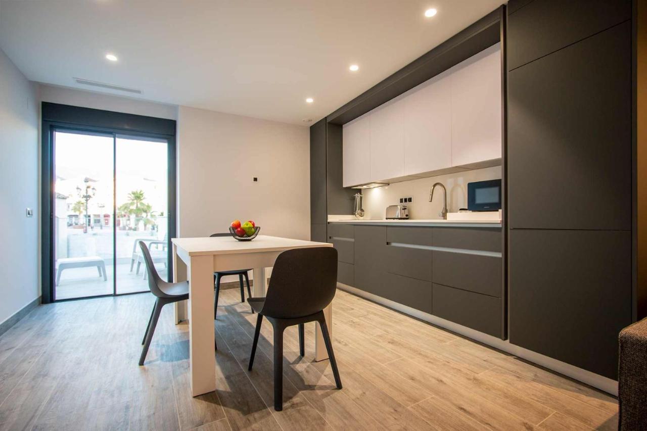 Apartamentos Vacacional En Plaza De Espana Nerja Eksteriør billede