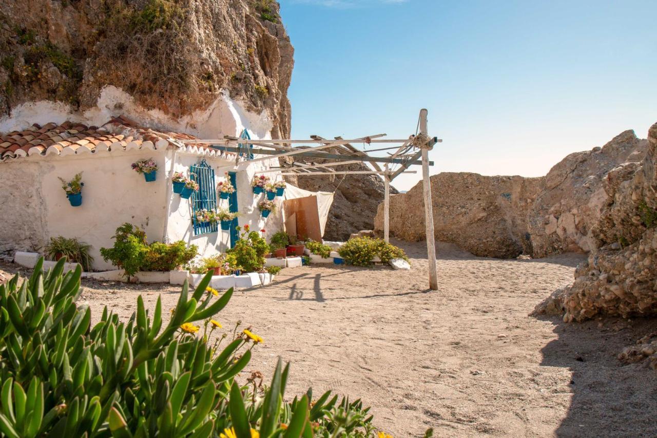 Apartamentos Vacacional En Plaza De Espana Nerja Eksteriør billede